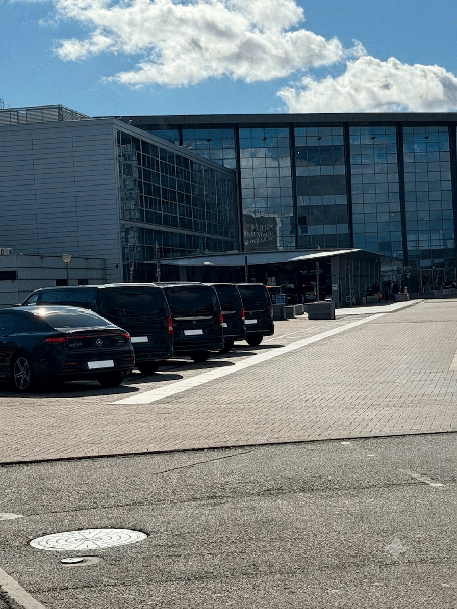 Copenhagen Airport transfer service by The Crown Ride